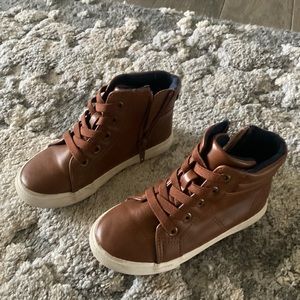 Little Boys Size 9 Cat & Jack Sneaker